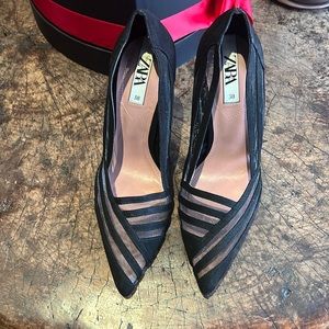 Zara size 38 heels no box